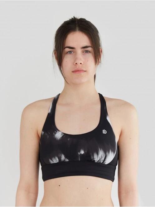 Fundango Vexx Sport bra for women in black 2